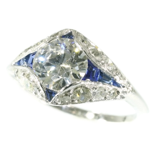 Stunning platinum Art Deco engagement ring with top brilliant and sapphires